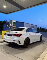 Mercedes-Benz A 250 AMG Line - 8 fach bereift / Panoramadach - Mercedes-Benz A 250 aus 2020