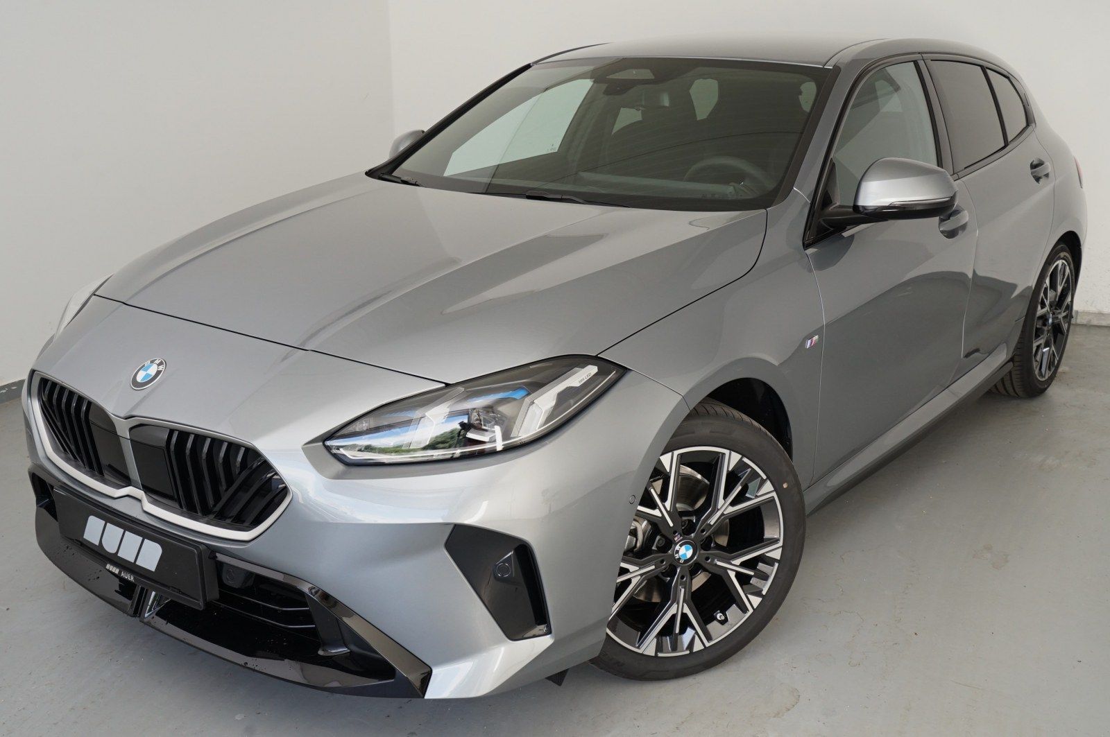 BMW 118d Limousine Aktion 1er! UPE: 49320 Euro imagem 2