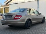 Mercedes-Benz C180 Limousine Kompressor Aut.-Shz-R.Cam-Temp. - Mercedes-Benz C 180 aus 2009