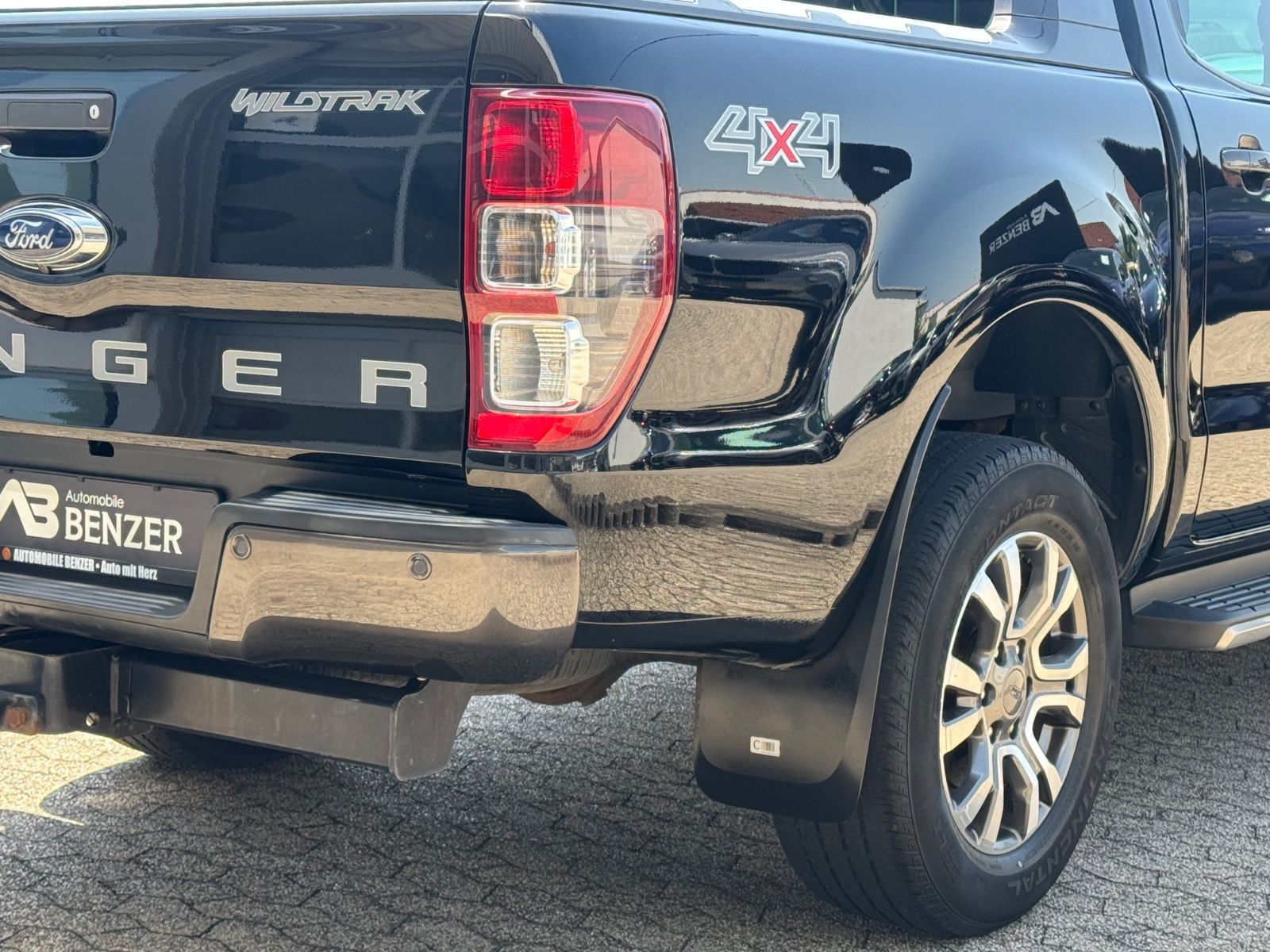 Fahrzeugabbildung Ford Ranger Wildtrak Doppelkabine 4x4/AHK/R-Cam/Navi