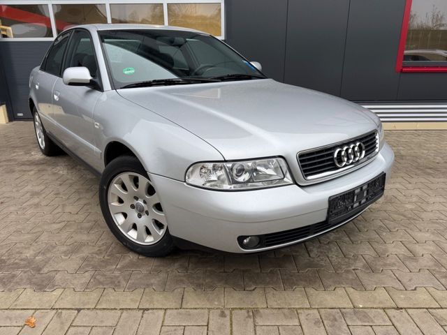 Audi A4 Limousine 1.6 / 1-Hand