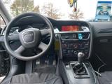 Audi A 4 b8 2010 - Audi A4 aus 2010 mit Diesel-Antrieb: Limousine