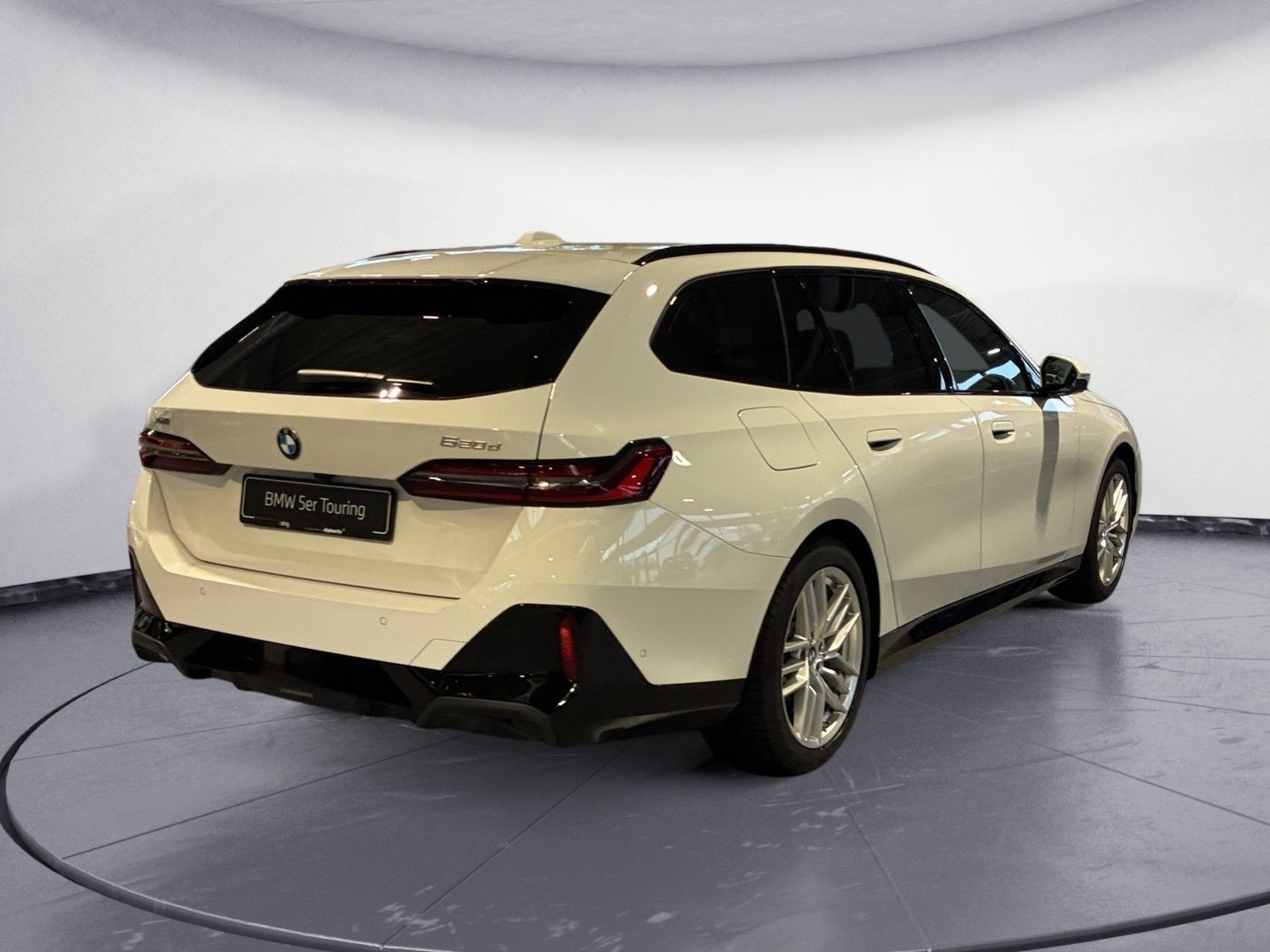 BMW 520d xDrive Touring MSportPro Innovationspaket A imagem 3