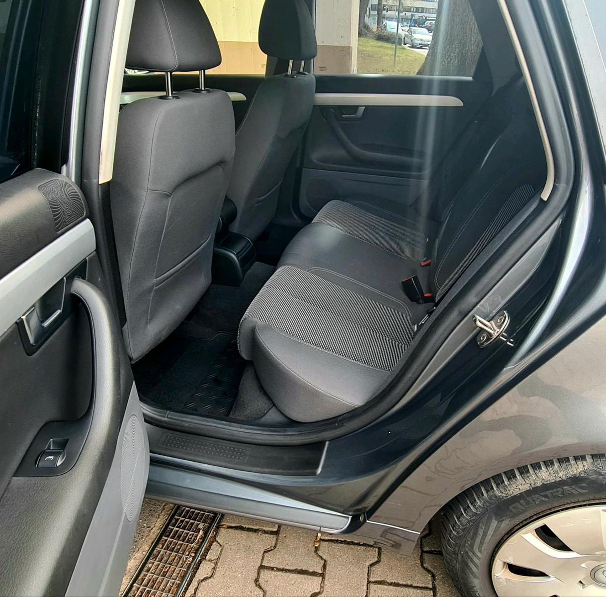 Seat Exeo 2012 — photo 12