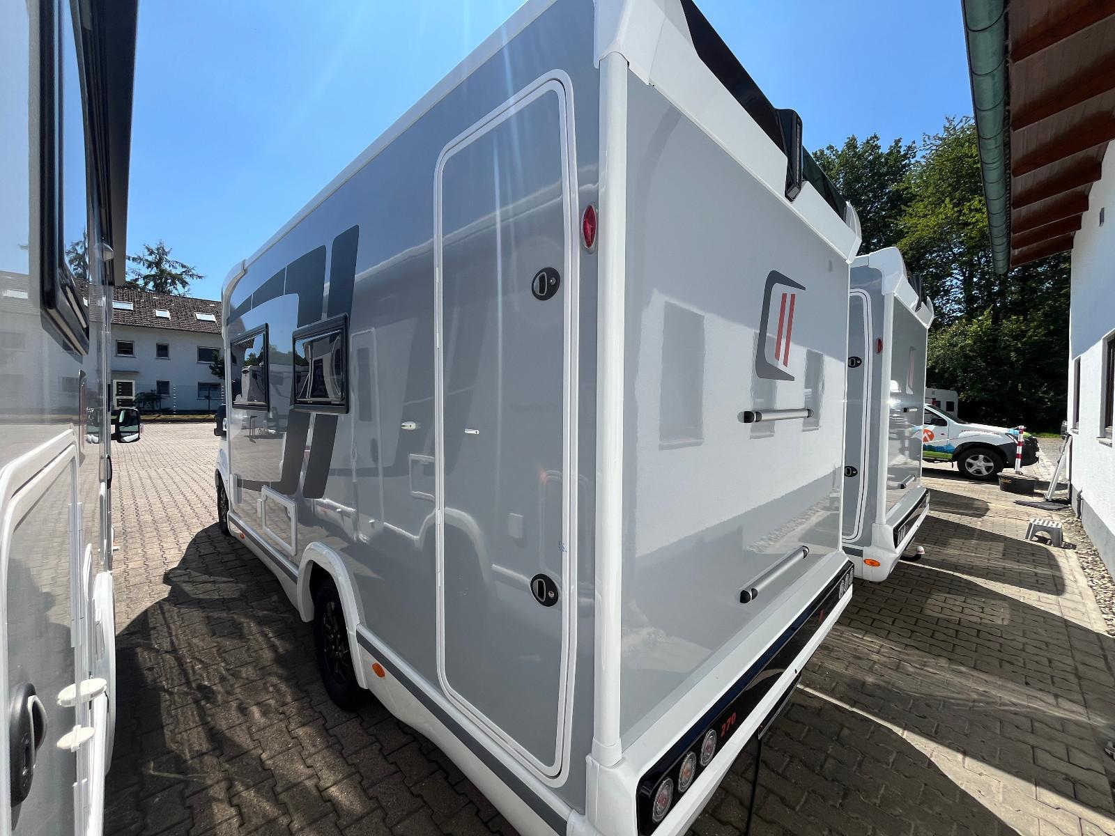 Challenger 270 Graphite Arctic Solar Markise Lithium – Foto 4 von 16