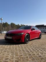 BMW M4 Competition Heritage 1/750 BMW Garantie 01.28 - BMW M4 Gebrauchtwagen in Berlin
