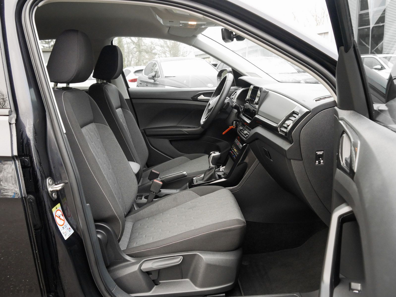 Volkswagen T-Cross - Bild 9