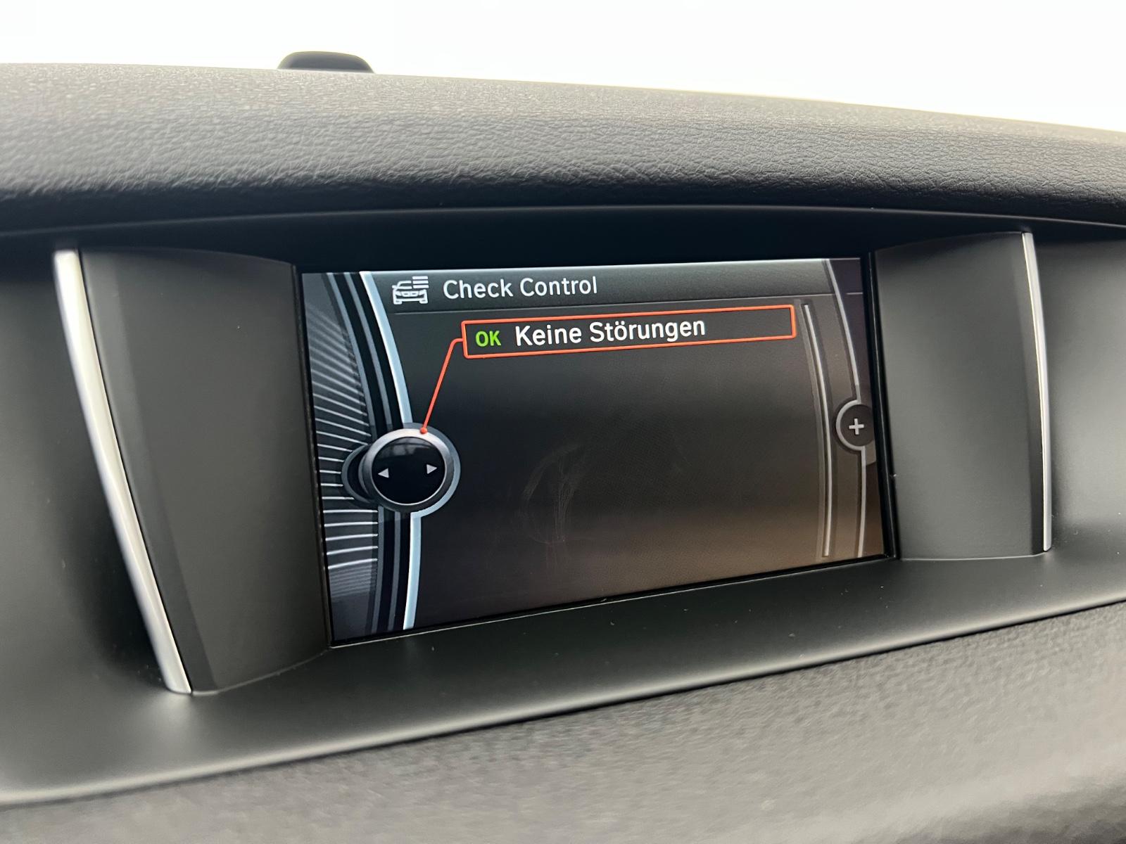 BMW X1 sDrive 20i / 1.HD / NUR 58.tKM / XENON / NAVI