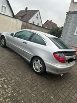 Mercedes-Benz Mercedes Benz c220 sportautomatik - Mercedes-Benz C 220 aus 2001