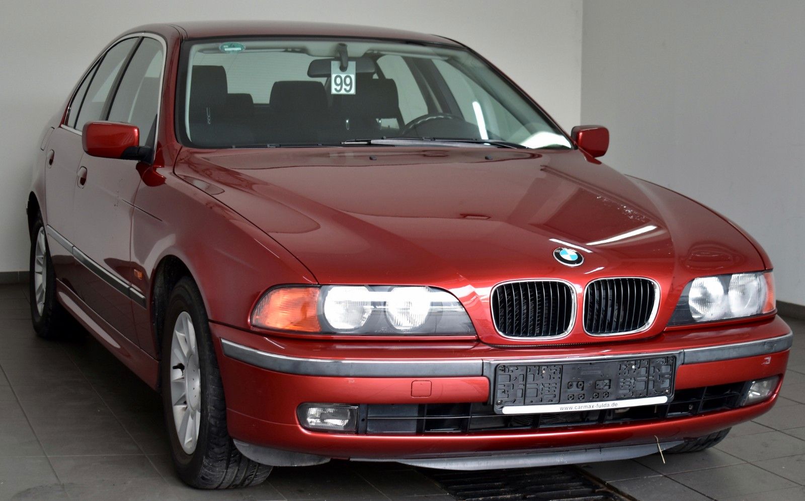 Fahrzeugabbildung BMW 523 iA,E39 Facelift,Klimaaut.,PDC,1A Zustand