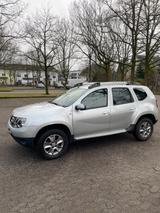 Dacia Duster 1.2 TCe 125 Leder,Sitz.Hzg,Navi Tüv Neu - Dacia Duster in Krefeld