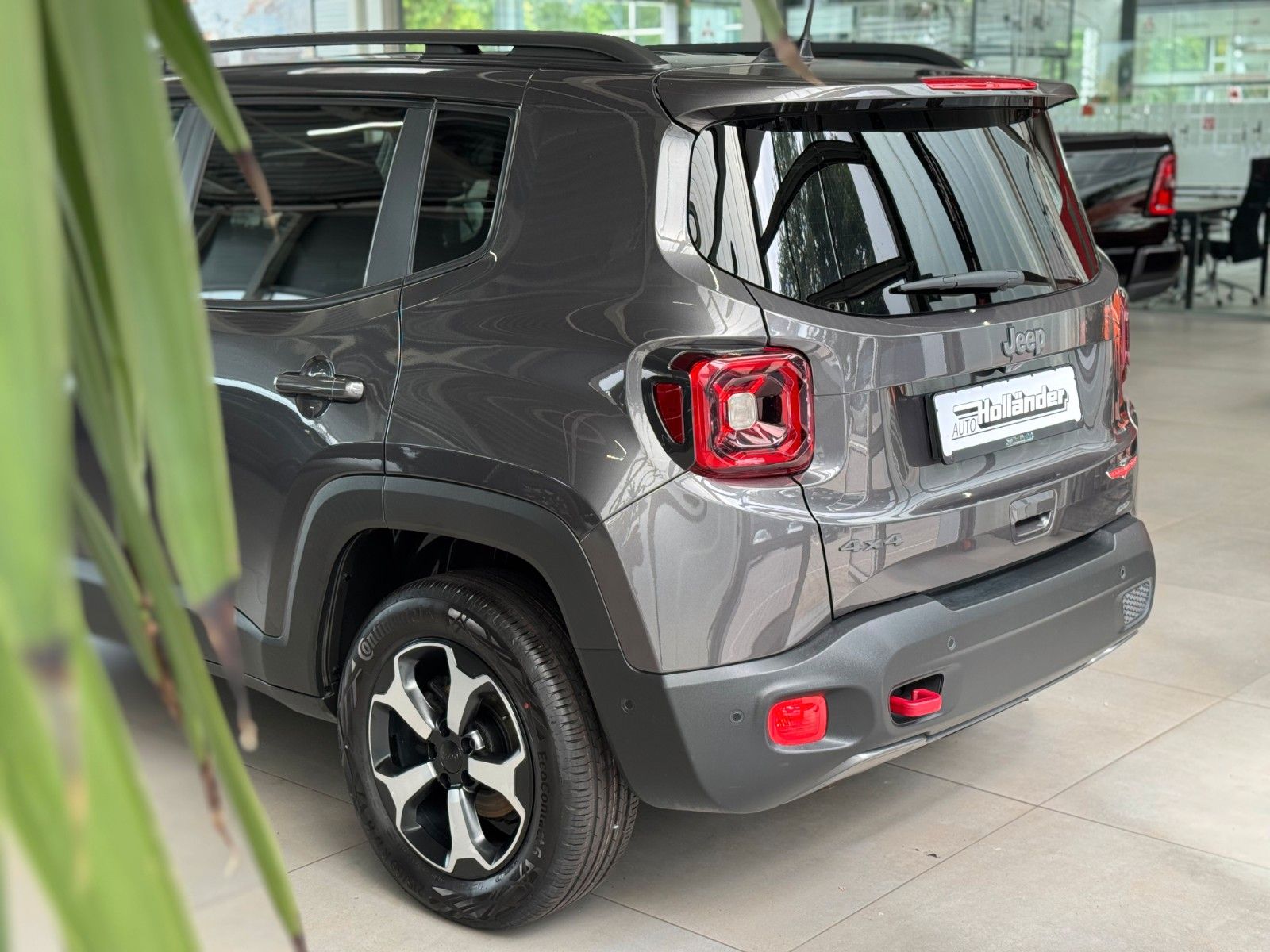 Fahrzeugabbildung Jeep Renegade 2.0D Trailhawk 4WD "AHK Navi Soundsys."