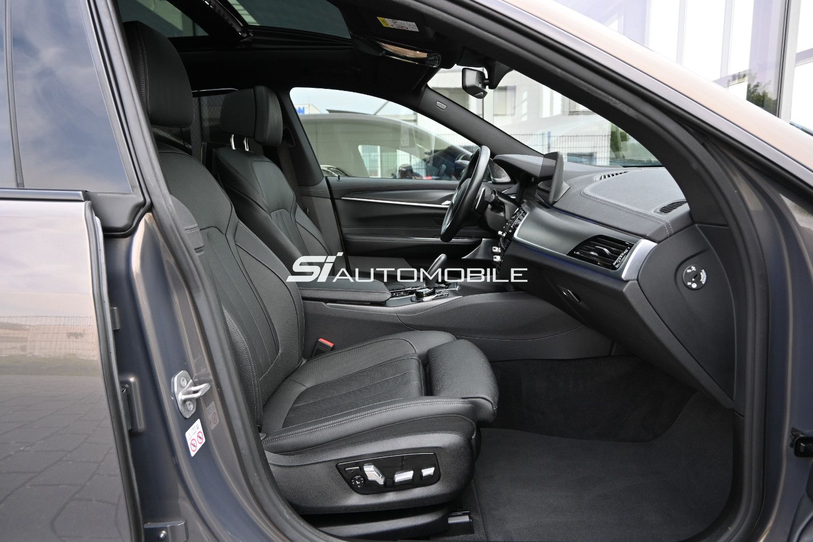Fahrzeugabbildung BMW 630d Gran Turismo M-Sport °B&W+FOND-TV°PANO°STHZ