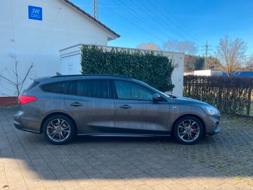 Ford Focus - 5