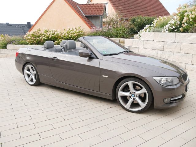 BMW 330d Cabrio -