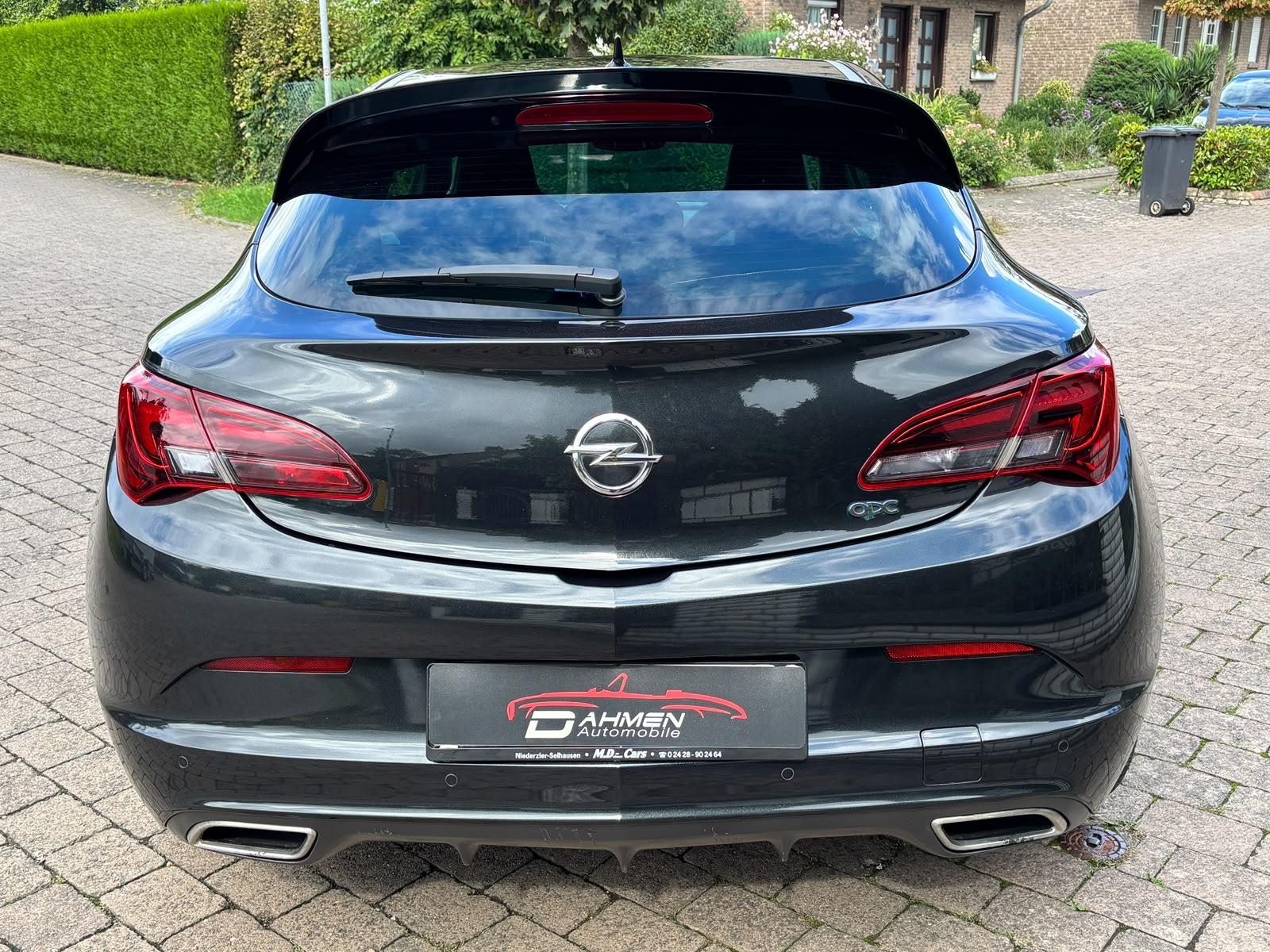 Opel Astra J GTC OPC 2.0 280ch - Carnet entretien - Sièges sport - Régulateur de vitesse - Suspension sport