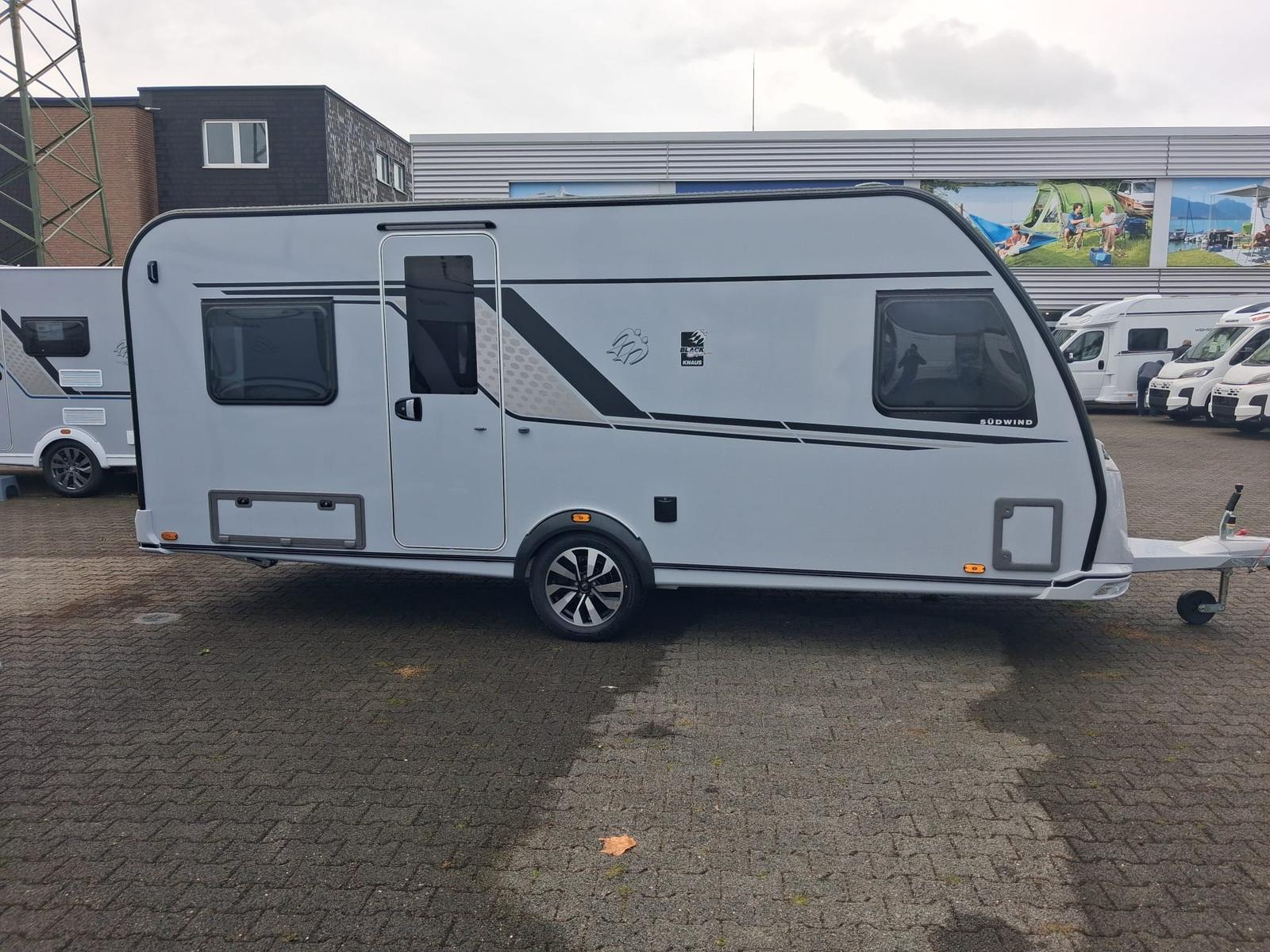 Knaus SÜDWIND 500 FU BLACK SELECTION 2027