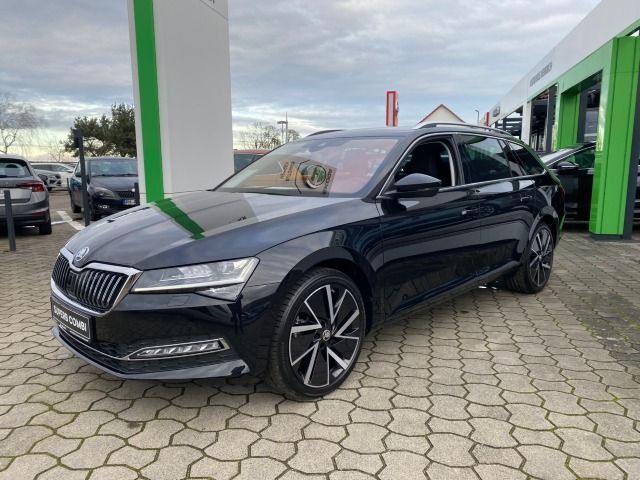 Fahrzeugabbildung SKODA Superb Combi *Matrix*RFK*19Zoll*Side Assist*eHec