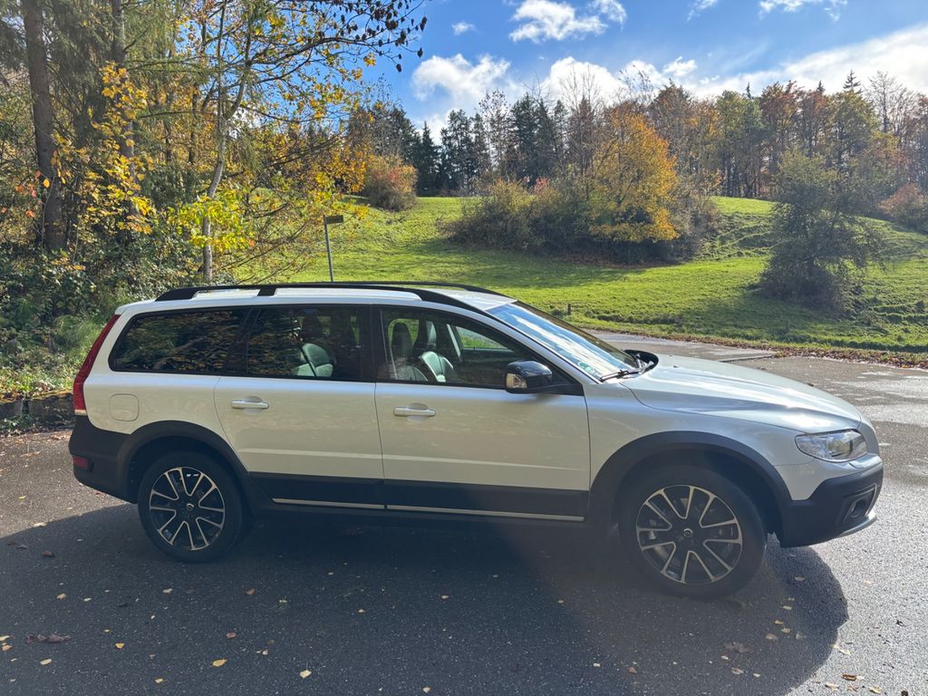 Volvo XC70