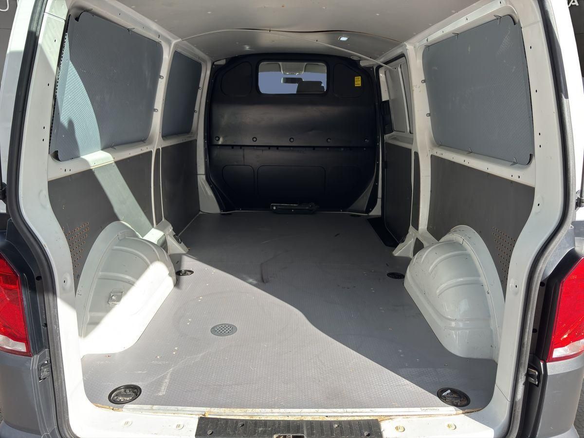 T6.1 Transporter Kasten lang 2.0 TDI AHK KLIMA P