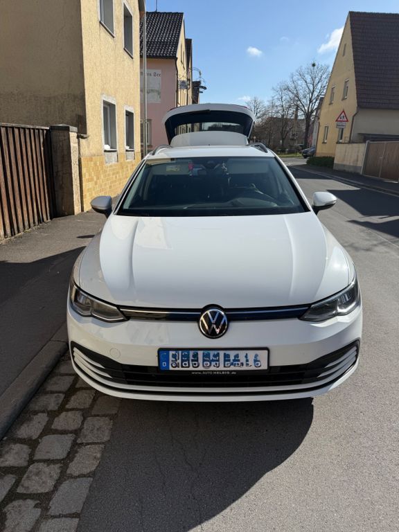 Image of Volkswagen Golf