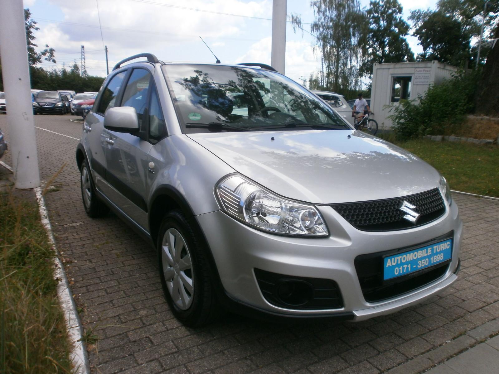 Suzuki SX4 Club