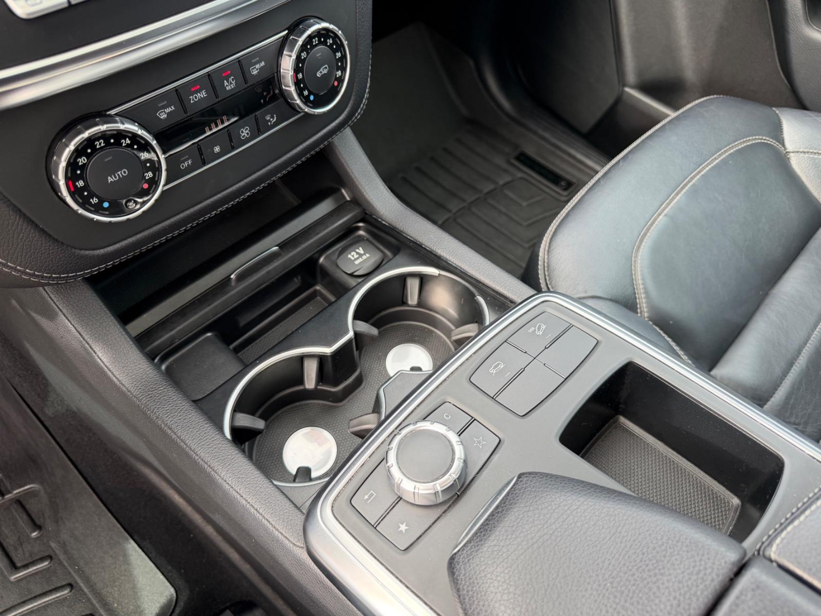Mercedes-Benz ML 350 CDI 4Matic AMG PAKET 1.HD Leder H&K