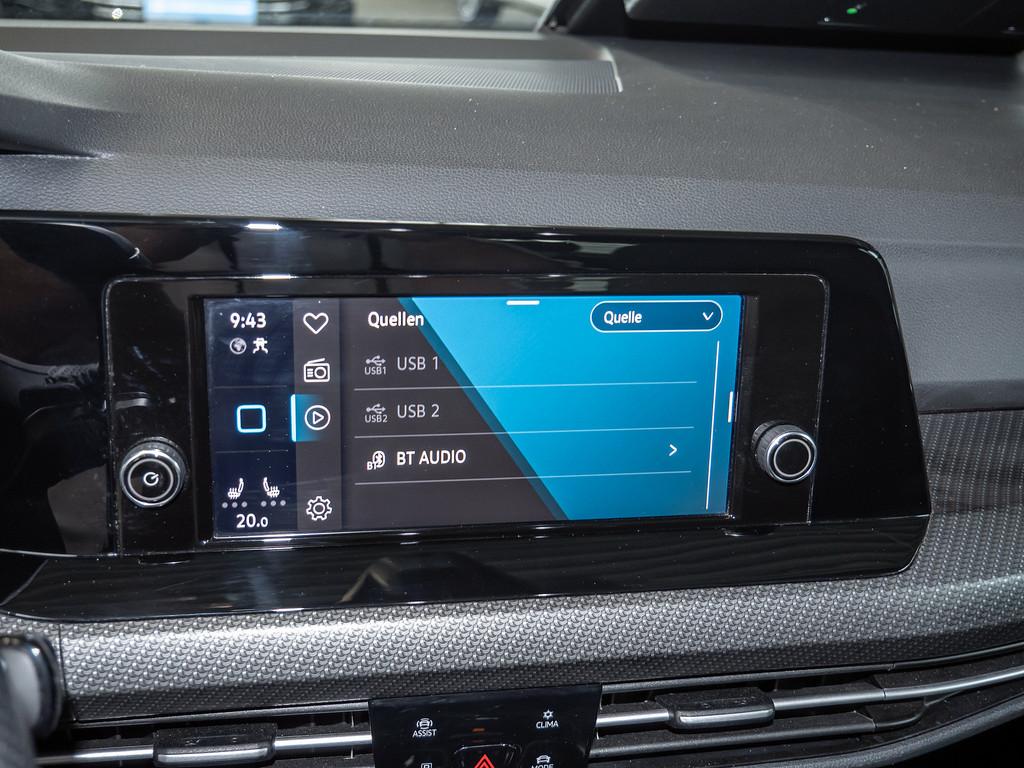 Volkswagen Golf VIII R-Line 1,5 l eTSI DSG LED KAMERA SHZ, миниатюра 9