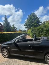 Peugeot 206 CC, Cabrio zu verkaufen - Peugeot 206 mit Benzin-Antrieb: Schwarz, Leder