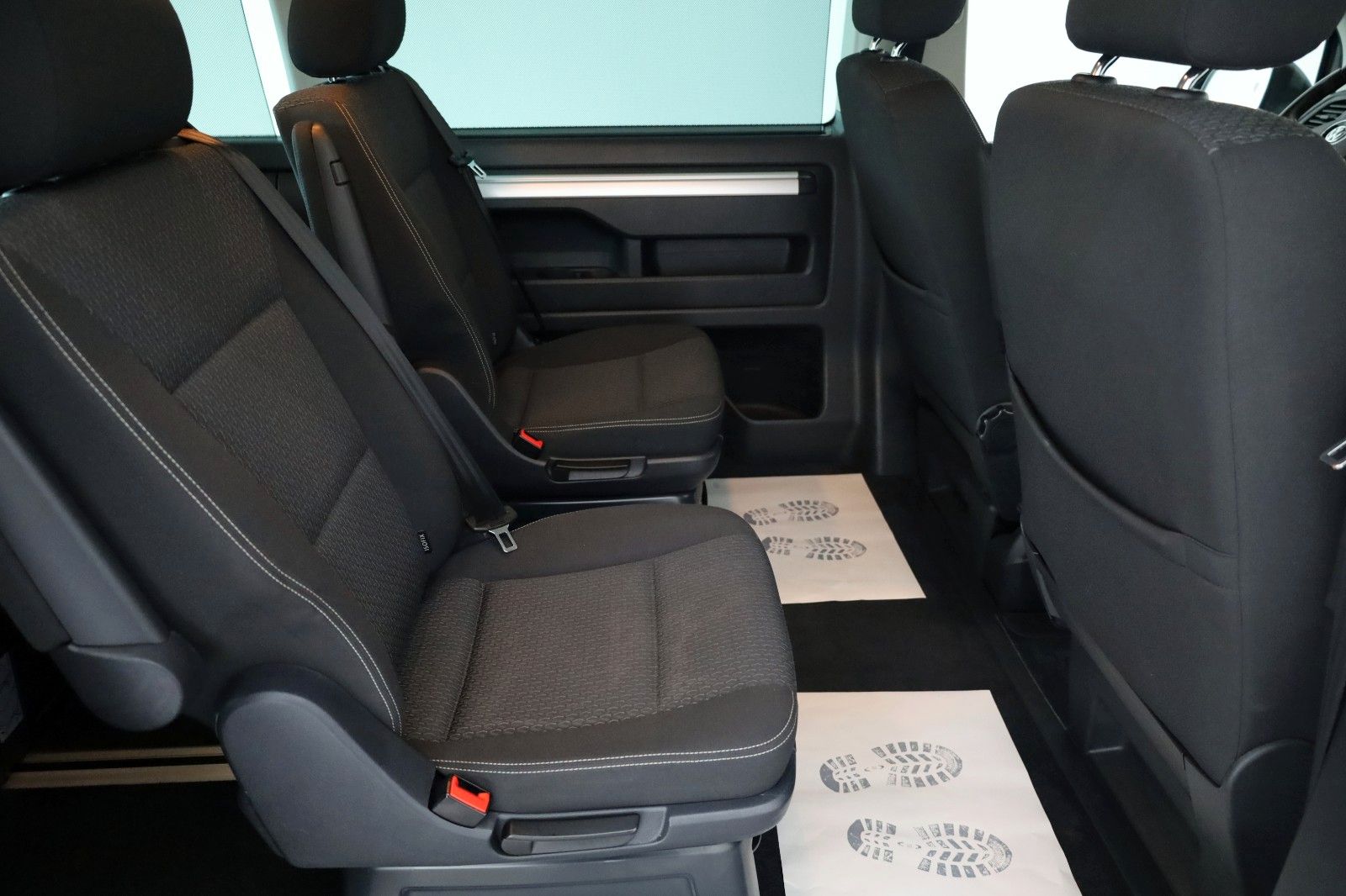 Fahrzeugabbildung Volkswagen T6 Multivan Trendline ACC,SH,PDC,AHK,Allwetter