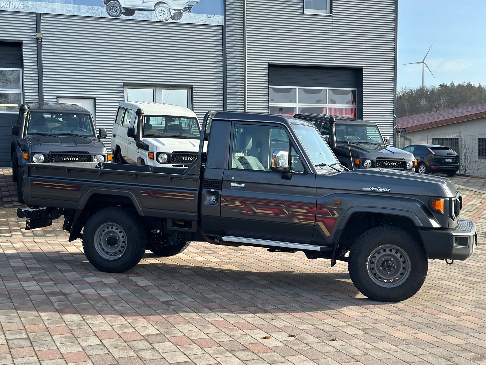 Toyota Land Cruiser GRJ 79SC LX Facelift 2025 Automatik imagem 3