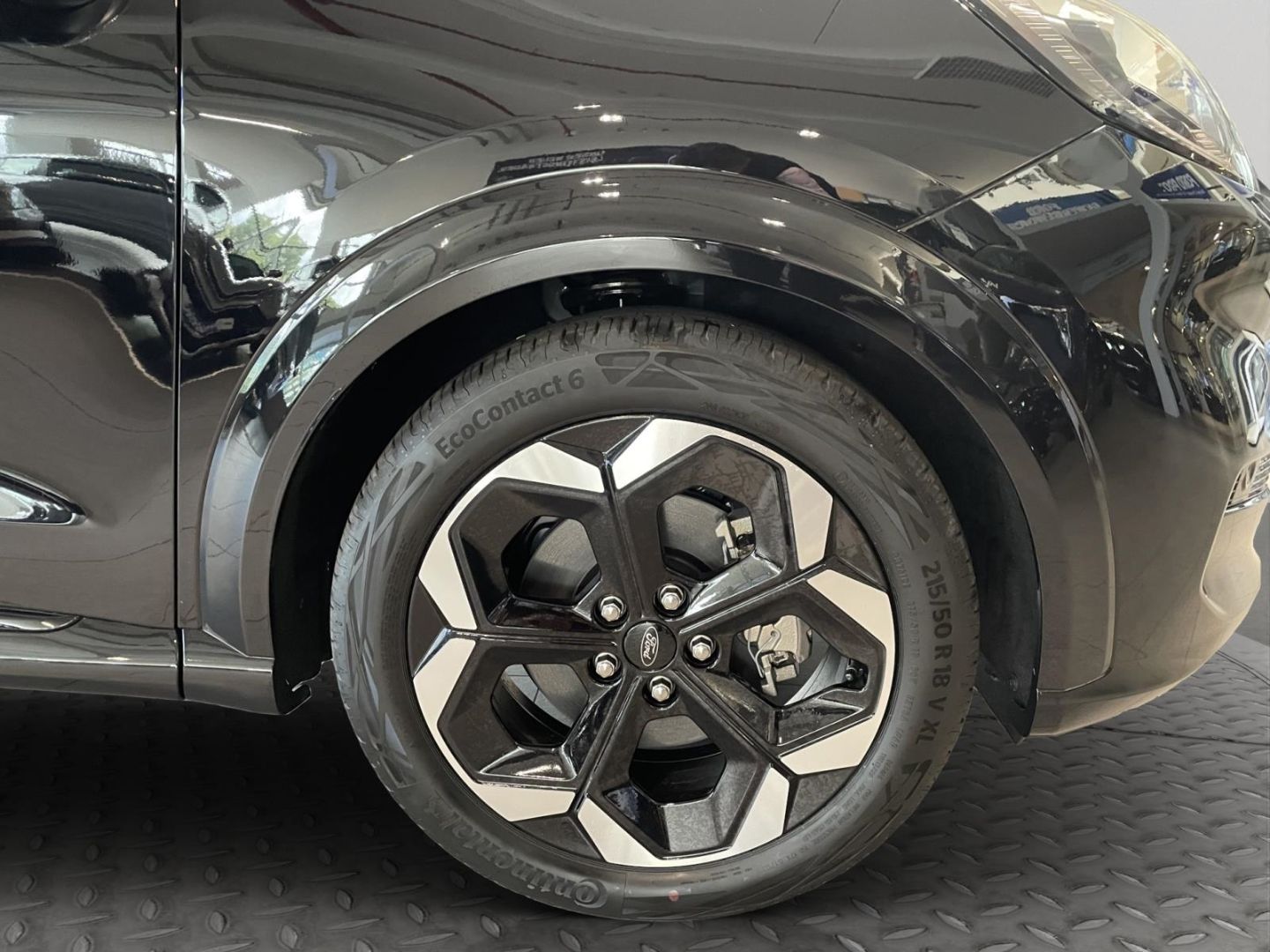 Fahrzeugabbildung Ford Puma Gen-E 124 kW Premium FWD El. Panodach Navi