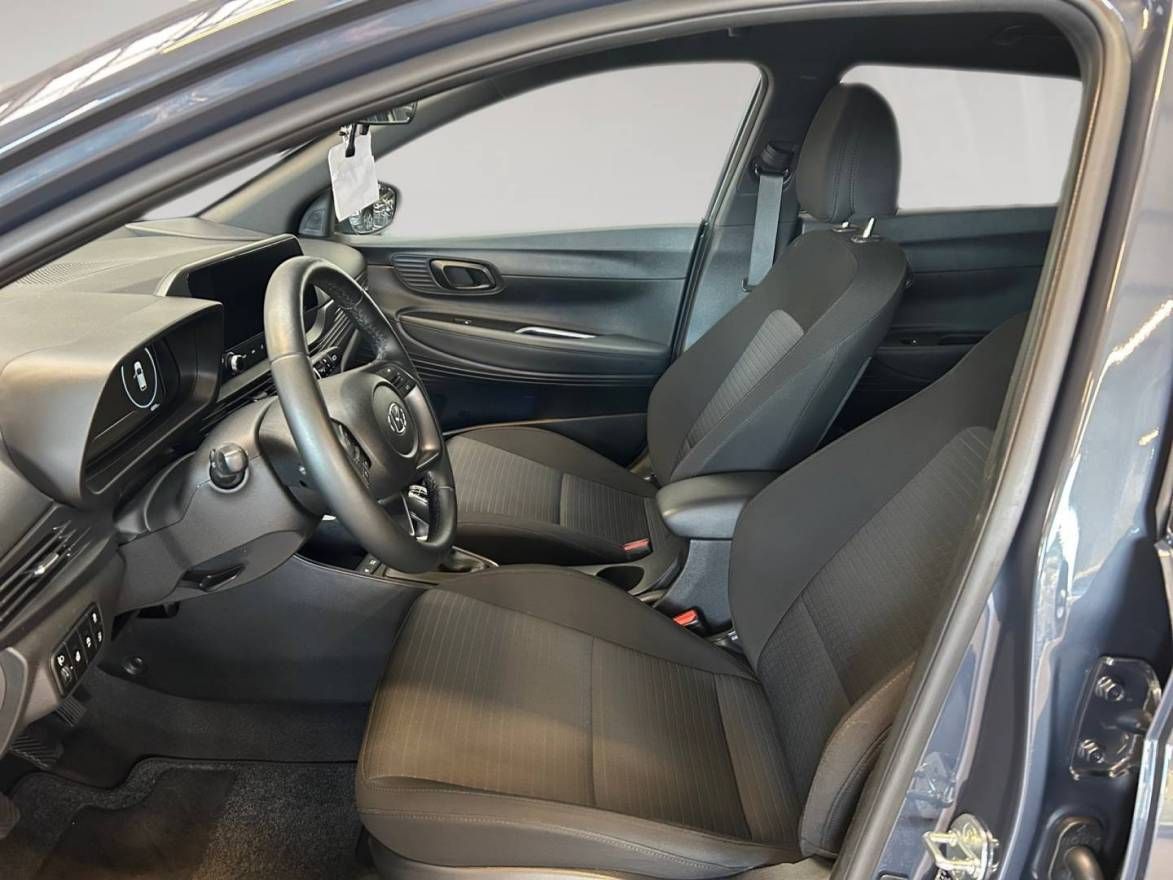 Fahrzeugabbildung Hyundai New i20 M/T Connect & Go