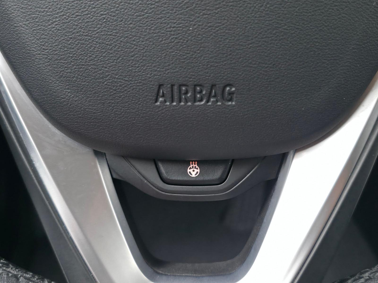 BMW 330i Touring Steptronic LED NAVI SHZ LHZ