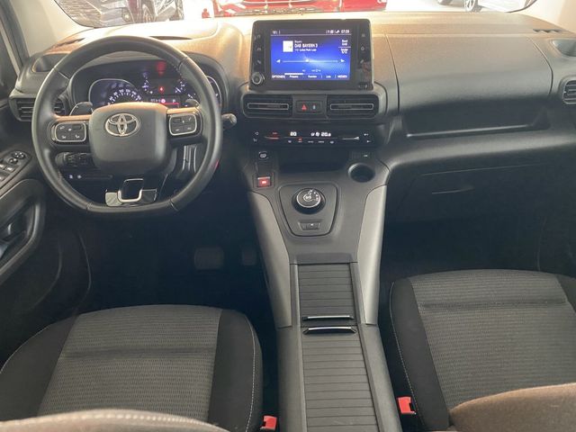 Toyota Proace City Verso 1.2 Turbo L1 Aut Team Deutschl