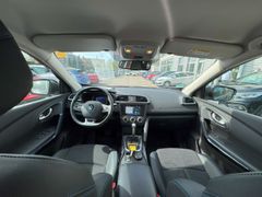 Fahrzeugabbildung Kadjar Limited Deluxe 1.3 TCe 140 edc EU6d-T