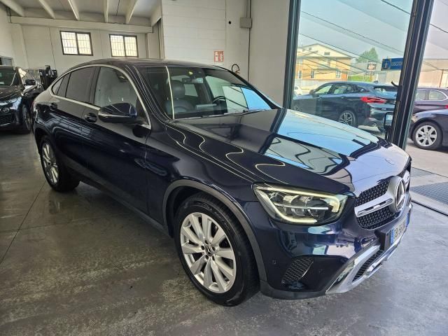 Mercedes-Benz GLC 220 Coupe 2020 Coupe d Premium