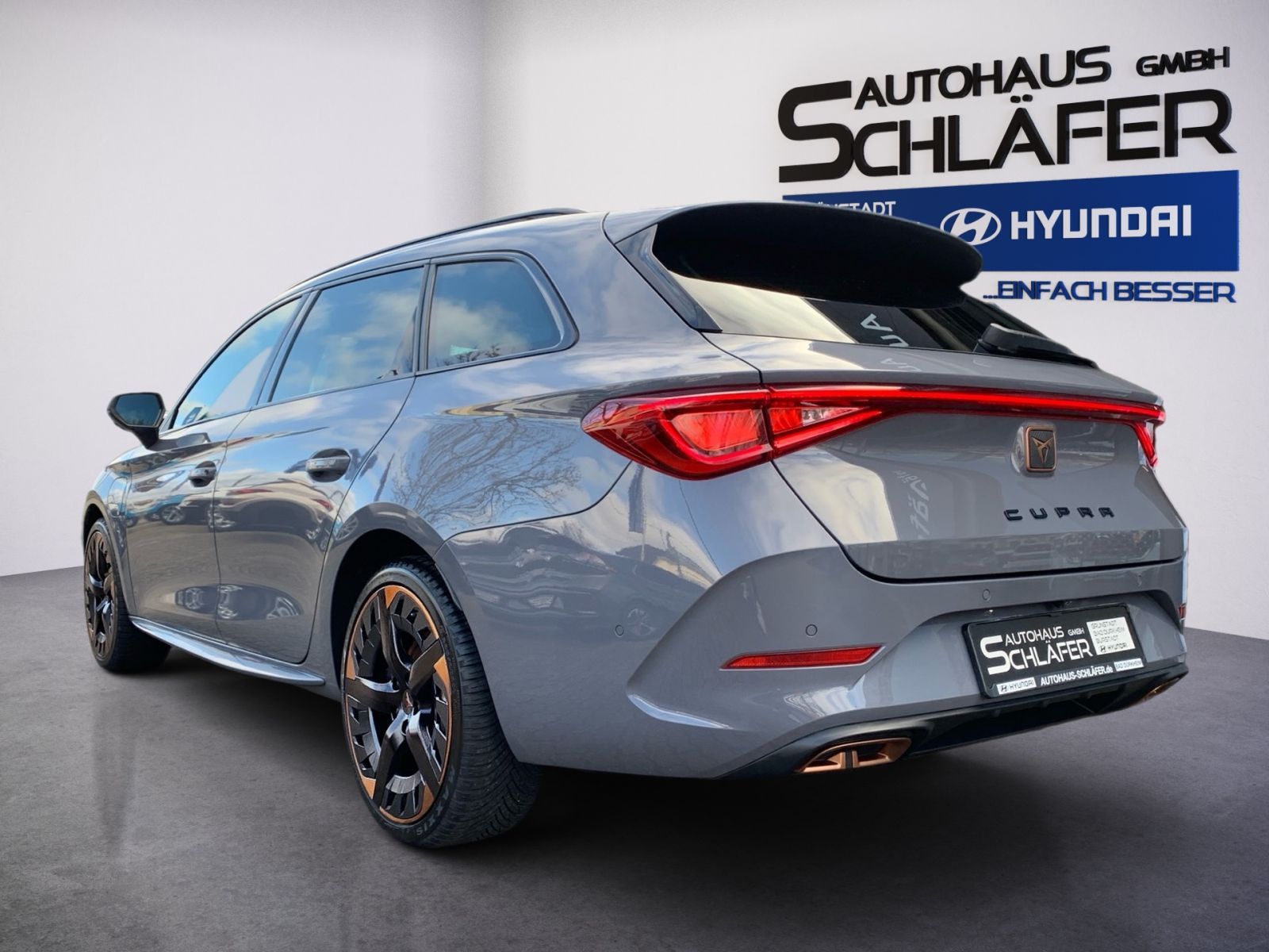 Fahrzeugabbildung CUPRA Leon Sportstourer 1.4 e-HYBRID OPF