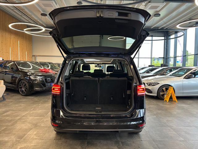 Volkswagen Touran *7 Sitzer*NAV*PANO**3-ZONEN*