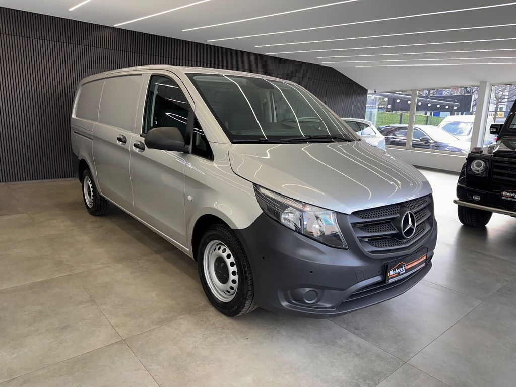 Image of Mercedes-Benz Vito