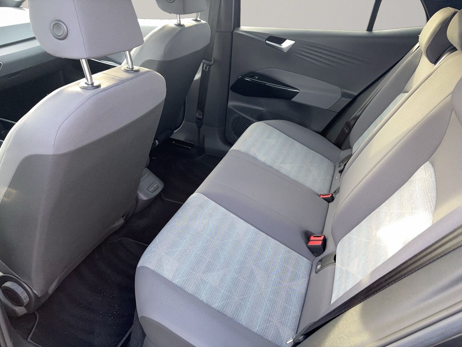 ID.3 Pro Performance, Navi, Wärmepumpe, ACC, Kom