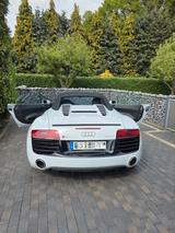 Audi R8 5.2 FSI S tronic quattro Spyder - - Audi R8 in Bremen