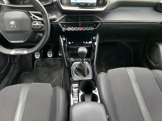 Peugeot 2008 1.2 PureTech GT