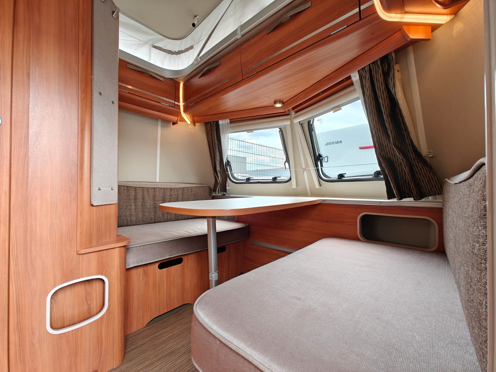 Fahrzeugabbildung HYMER / ERIBA / HYMERCAR Touring Troll 535 GT - Autark, Combi 4, TV -