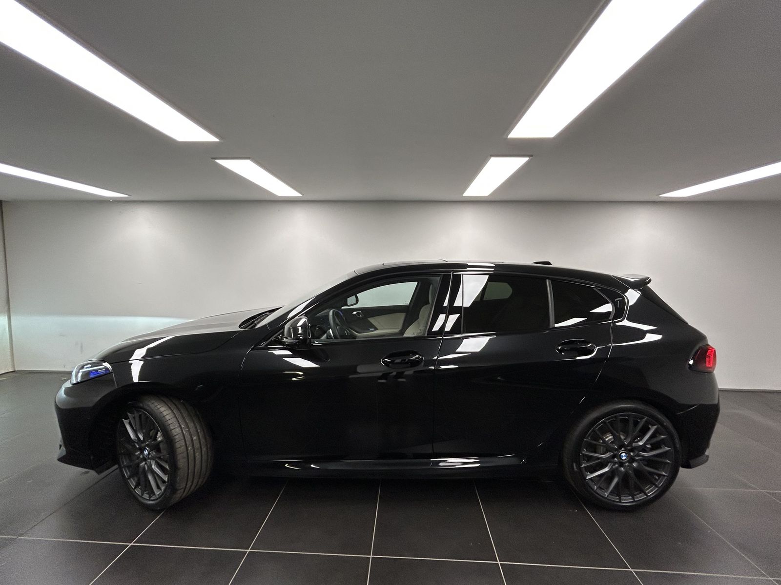 BMW 123 xDrive M Sportpaket Pro Head-Up Harman Kardo foto 2