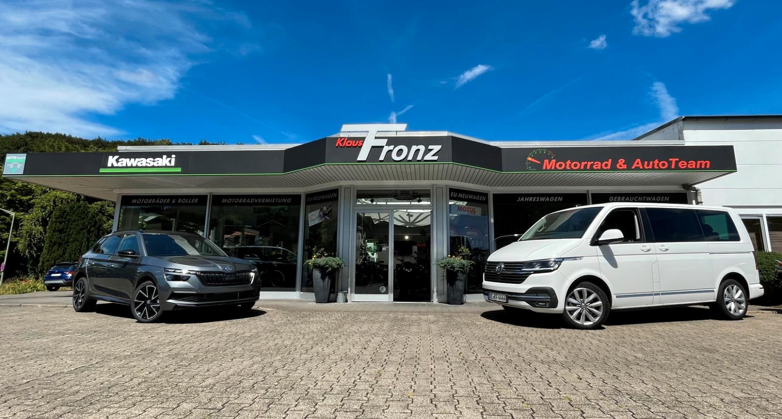 Skoda Karoq Selection+5J GAR+E-KLAPPE+NAVI+ACC+AHK