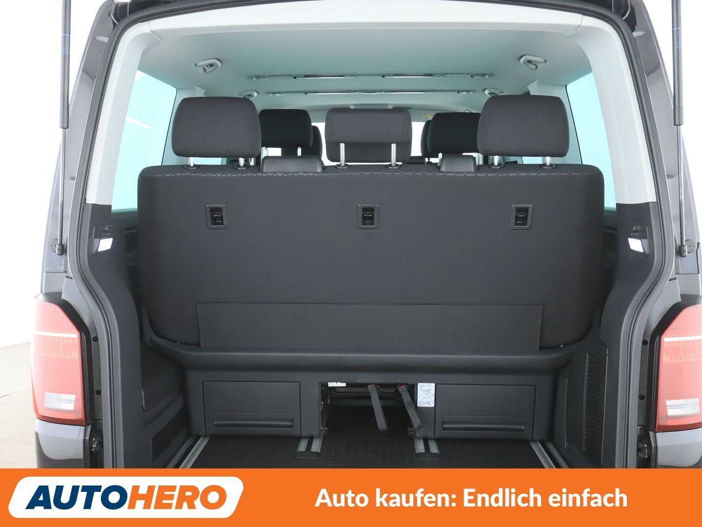Volkswagen T6 Multivan 2.0 TDI Trendline FWD Aut. NAVI LED foto 18