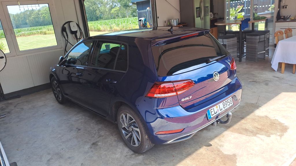 Image of Volkswagen Golf