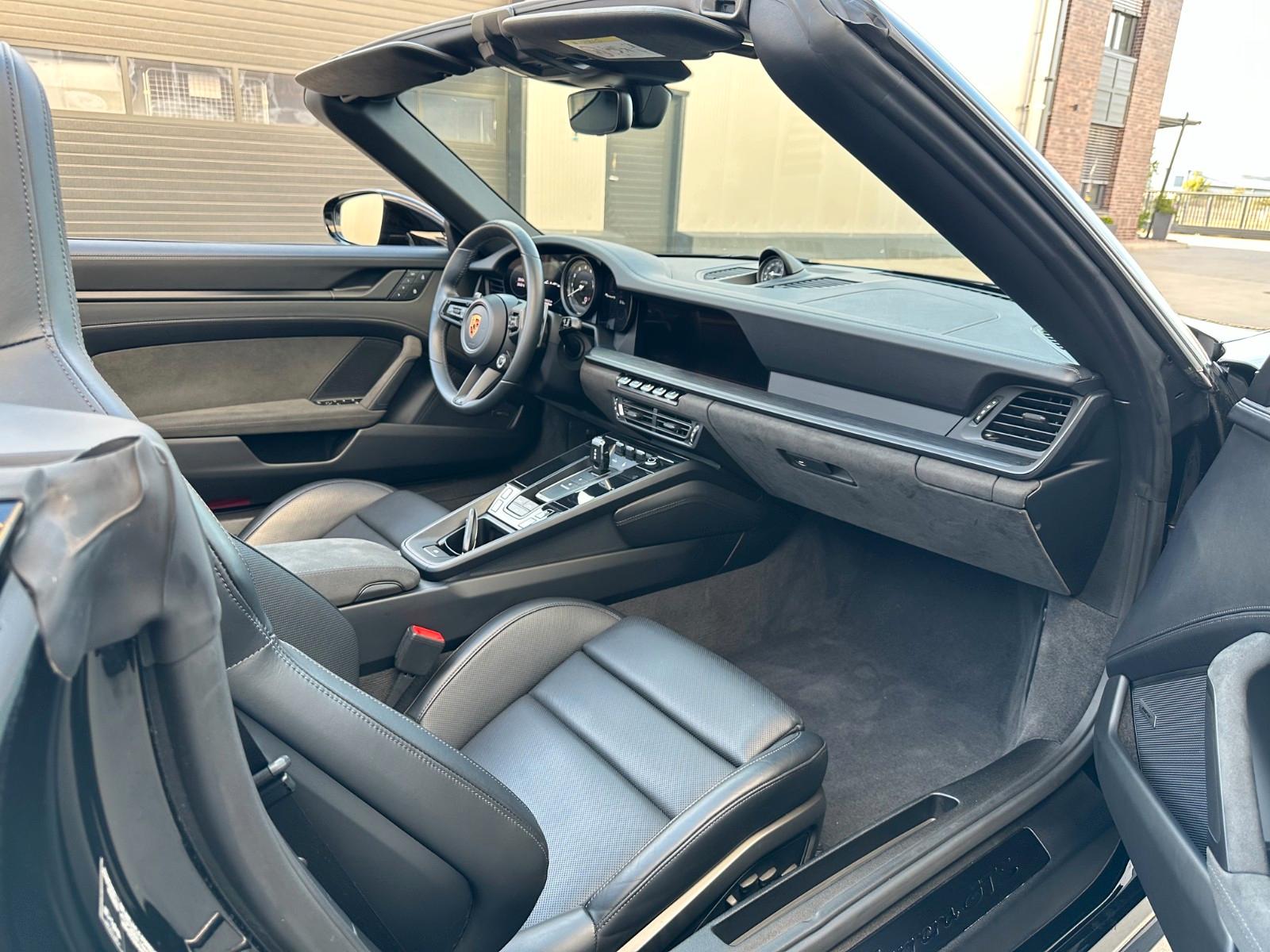 Porsche 992 GTS Cabriolet Bose MwSt. 1.Hand