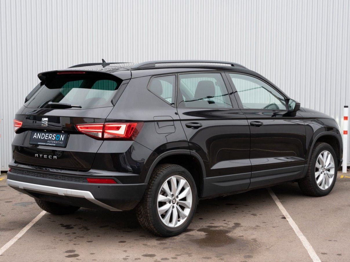 Fahrzeugabbildung SEAT ATECA STYLE 1.0 TSI LED 1.HD CARPLAY WENIG KM